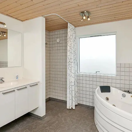 Holiday Hvide Sande Xi Semesterbostad